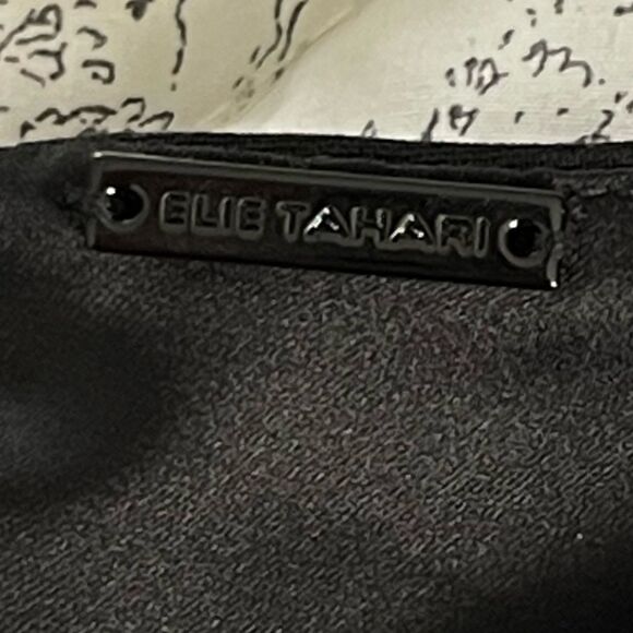 Elie Tahari Clarette sleeveless shoulder slit black cocktail dress size 8 - Picture 9 of 9